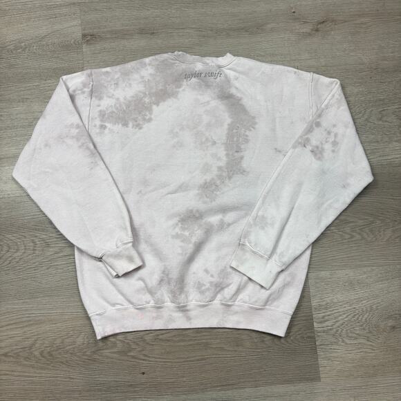 Taylor Swift Folklore Album Tie Dye Crewneck Pullover Sweatshirt Medium - Picture 4 of 9